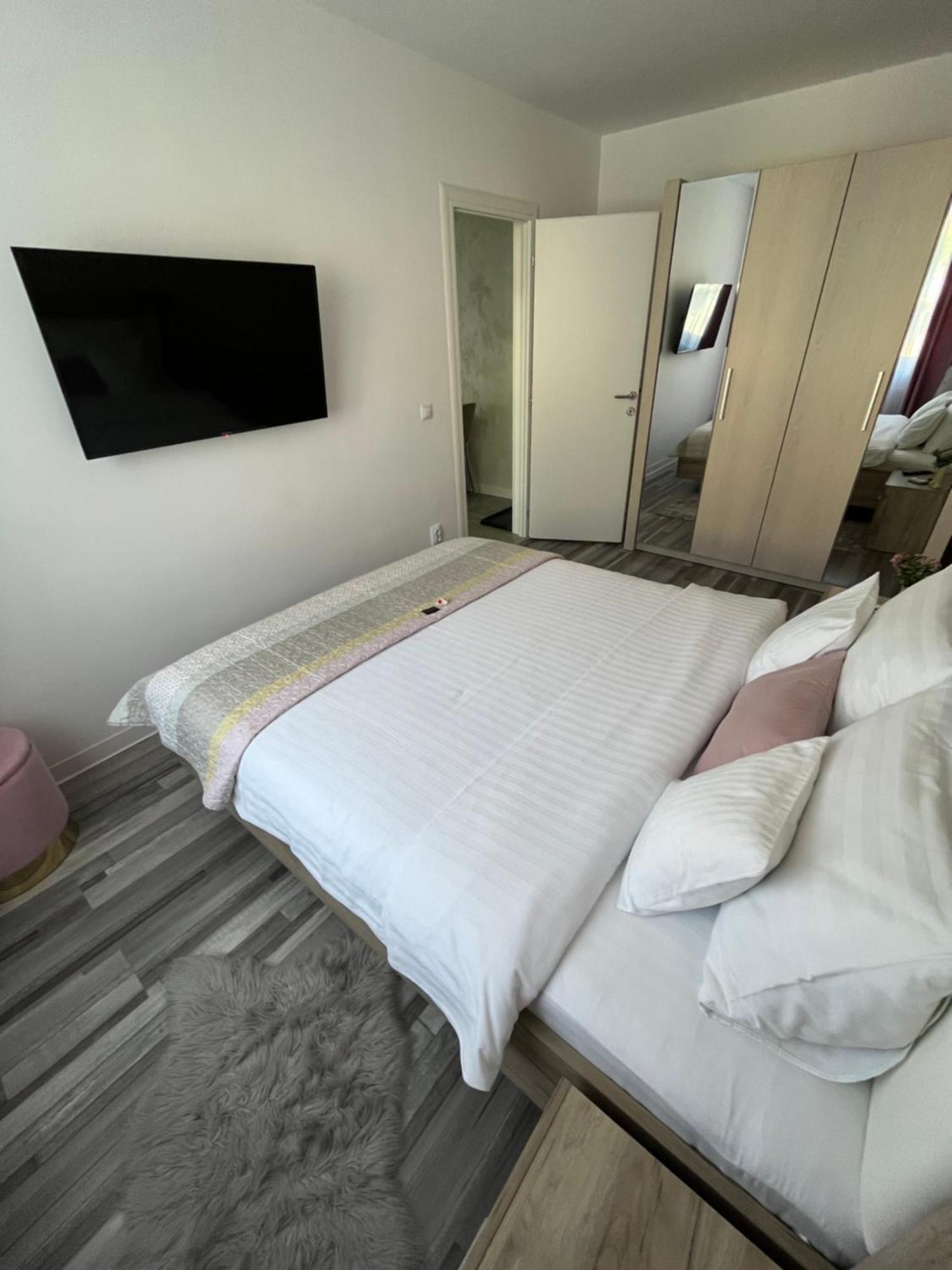 Luxury Apartment Sibiu Exteriér fotografie